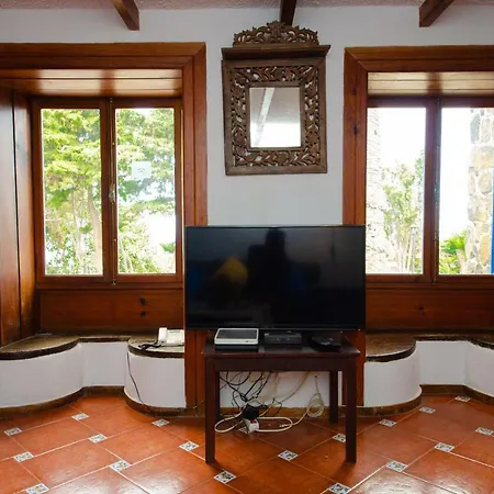 Galguen Paradise In The Island Of Stars. Villa. Βίλα *